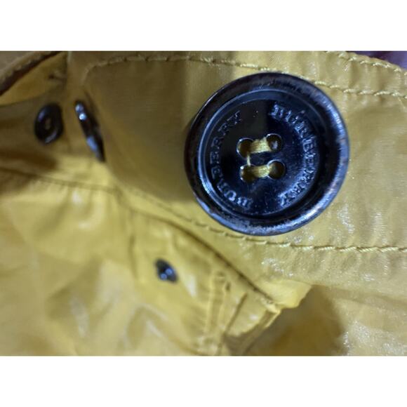 Burberry Childrens Stylish Mustard Yellow Jacket Nova Check Lining Girls - Picture 5 of 9